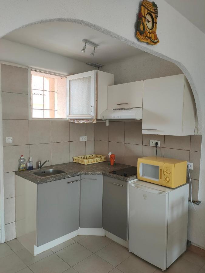 Sejour A Valras T1 Vue Sur Mer - 50M Centre Et Mer Apartment Ngoại thất bức ảnh