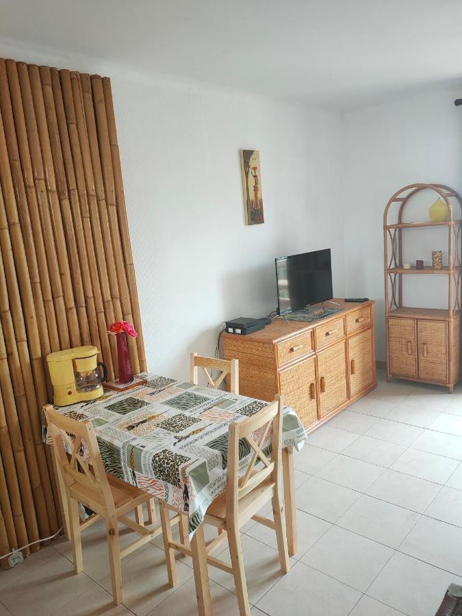Sejour A Valras T1 Vue Sur Mer - 50M Centre Et Mer Apartment Ngoại thất bức ảnh